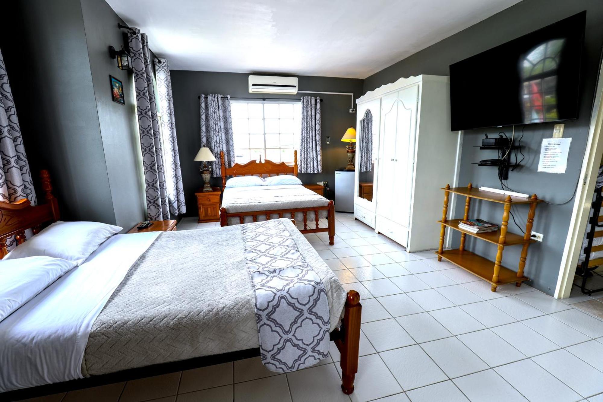 Airport Inn Piarco Ngoại thất bức ảnh